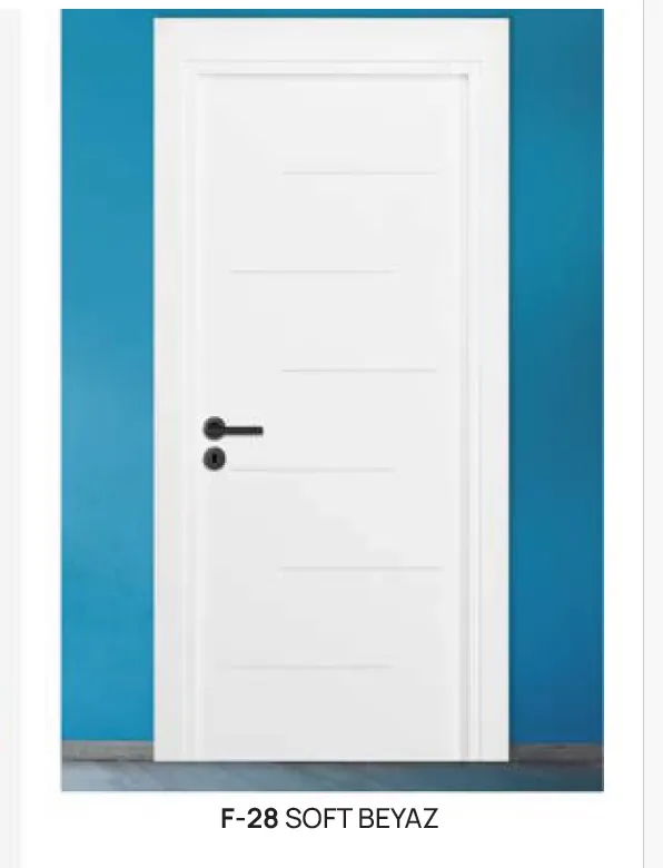 Porte en PVC recouverte de film blanc doux modèle F-28 avec design à lignes horizontales (10 cm)