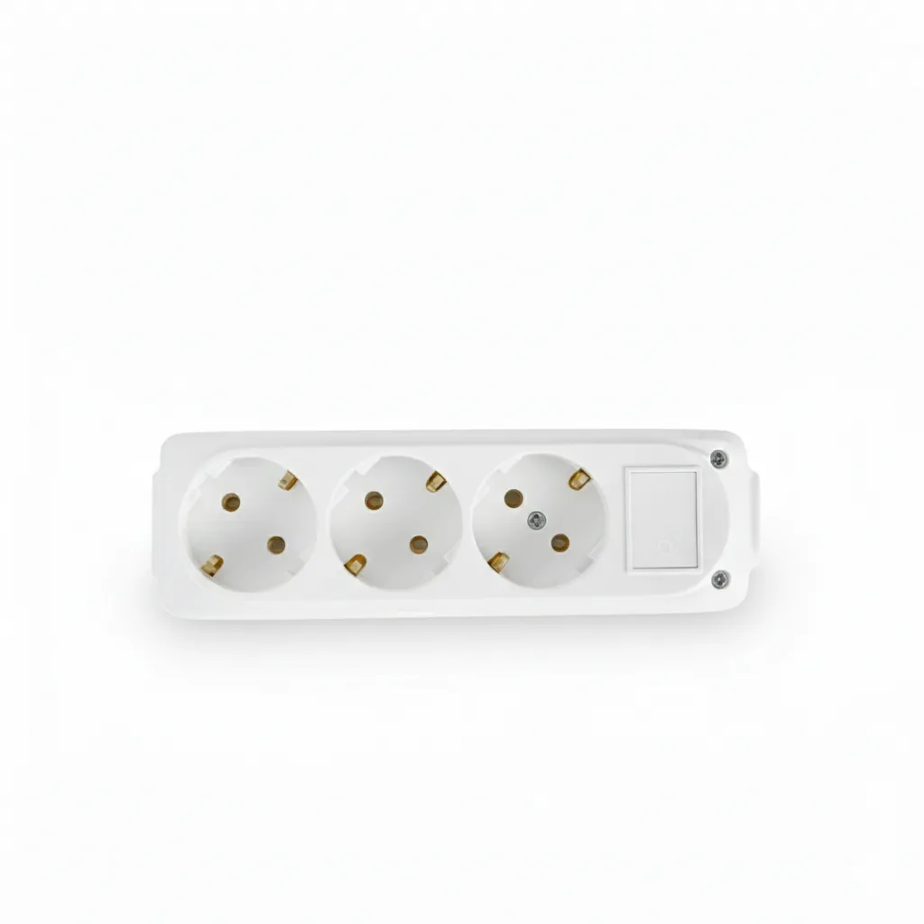 [9130100] White 3 Gang Earthed Socket with Rectangular Switch Module