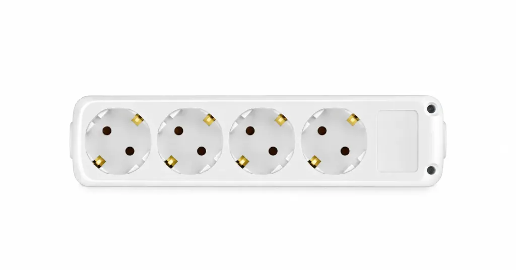[9140100] White 4 Gang Earthed Group Socket with Switch