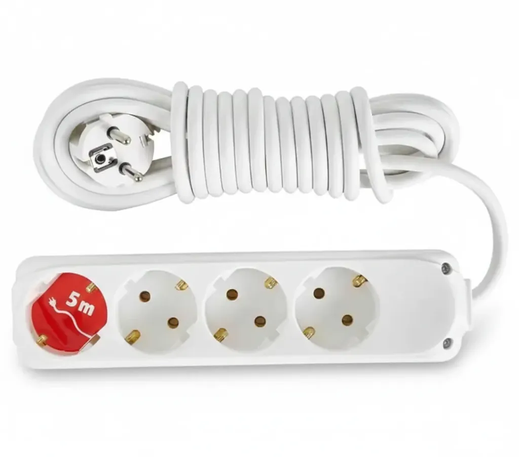 [9240105] White 4 Gang Earthed Group Socket with 5 m Cord