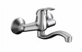 Robinet de lavabo mural Adrio aspect chrome avec bec courbé